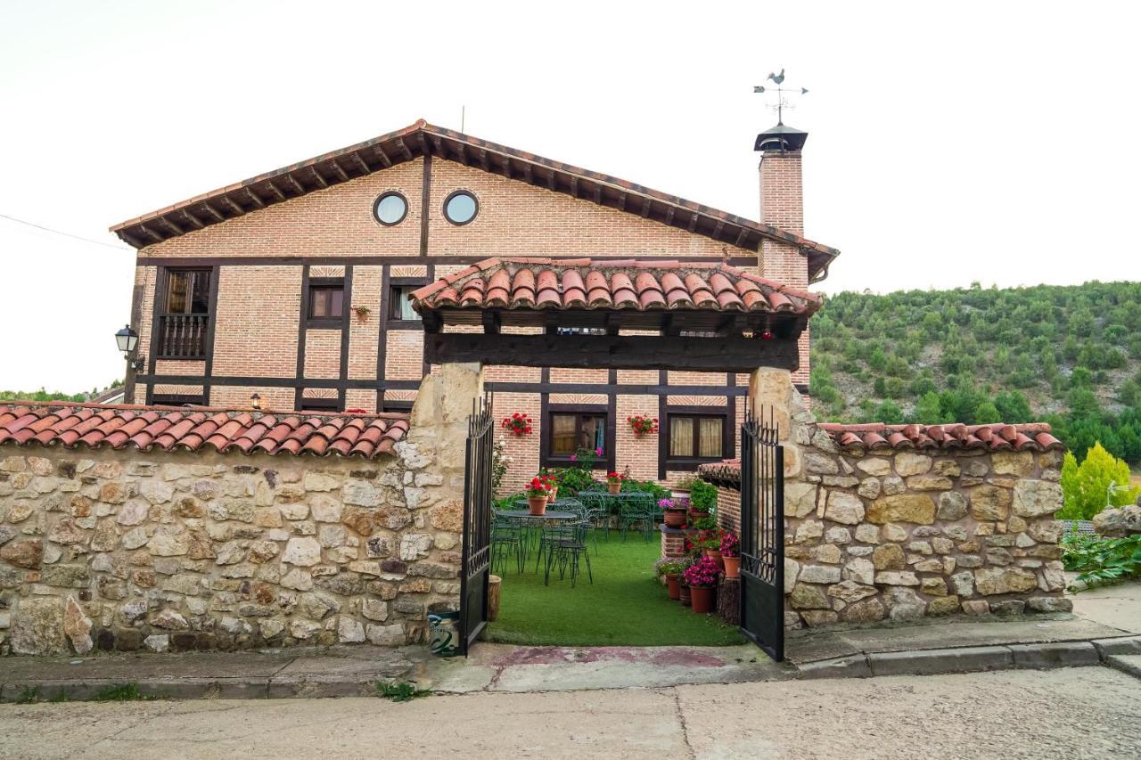 Casarejos Posada Real De Carreteros מראה חיצוני תמונה